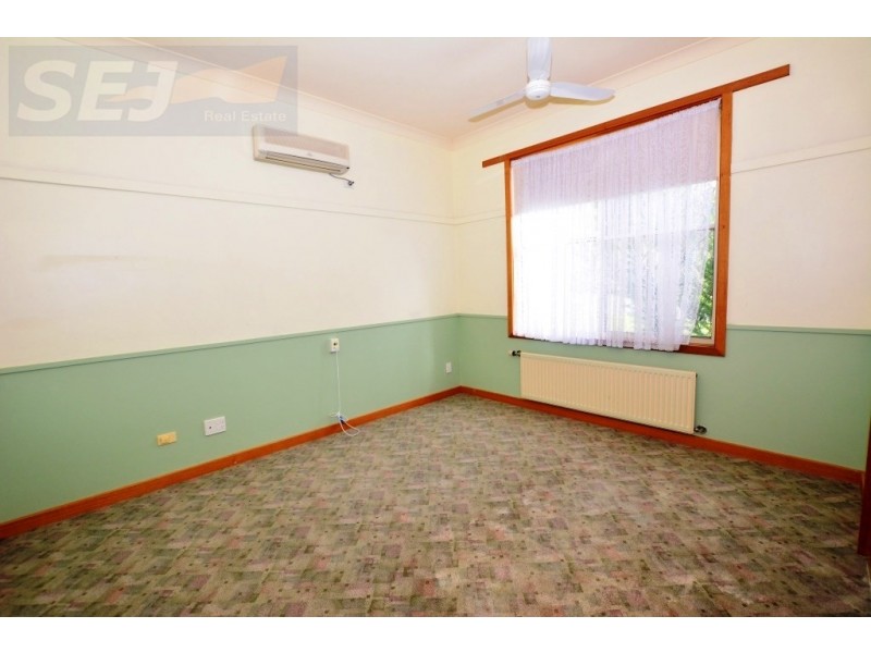 13 Clarence Street, Loch VIC 3945