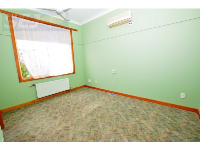 13 Clarence Street, Loch VIC 3945