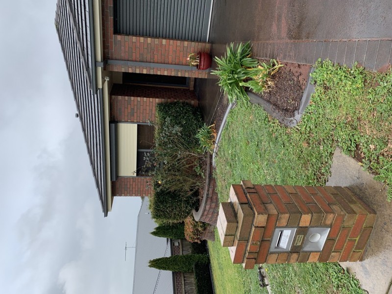 6 Grange Crescent, Warragul VIC 3820
