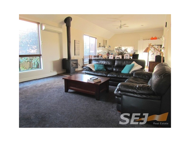 12 Railway Road, Thorpdale VIC 3835