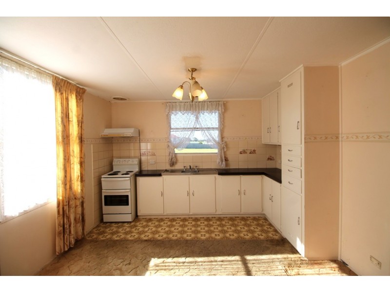 82 Victoria Street, Toora VIC 3962