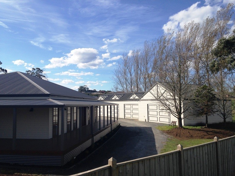 3,8,9+10 Web Court, Warragul VIC 3820