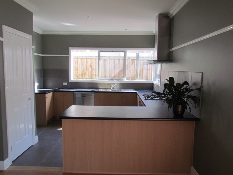 3,8,9+10 Web Court, Warragul VIC 3820