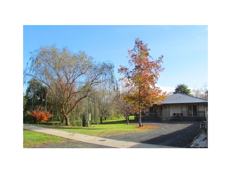 3,8,9+10 Web Court, Warragul VIC 3820