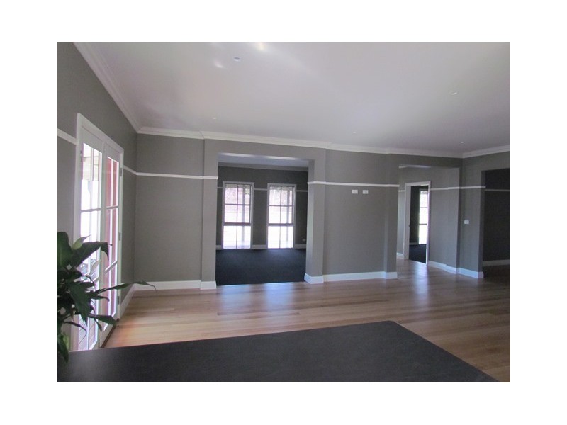 8 Web Court, Warragul VIC 3820