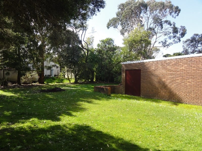 19 Waratah Ave, Waratah Bay VIC 3959