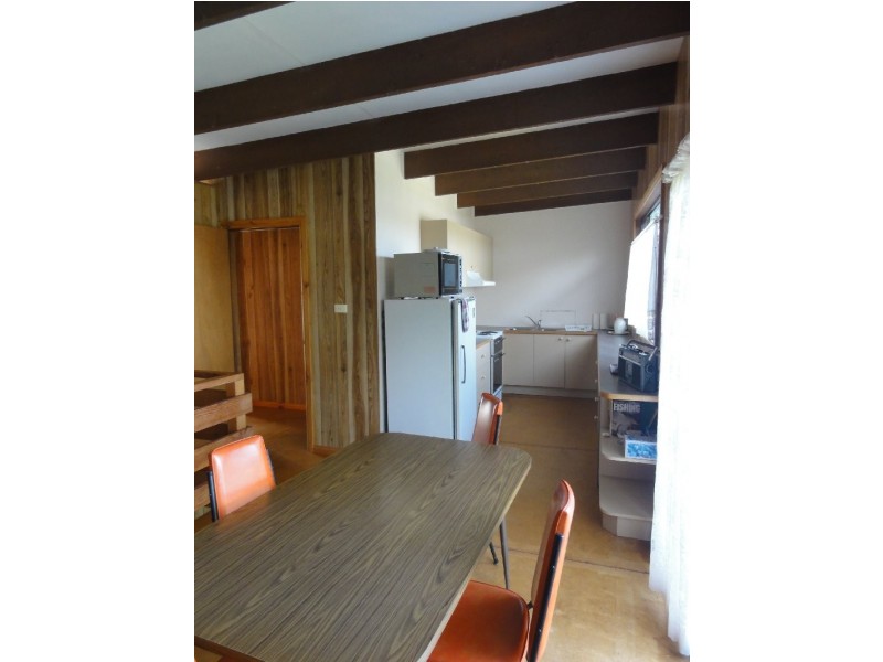 19 Waratah Ave, Waratah Bay VIC 3959