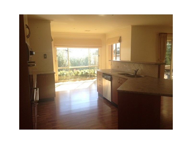 99 Charles Street, Warragul VIC 3820