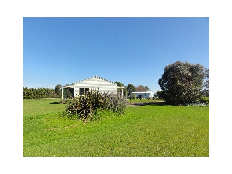 152 Fullers Rd, Foster VIC 3960
