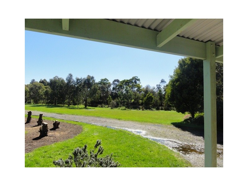 152 Fullers Rd, Foster VIC 3960