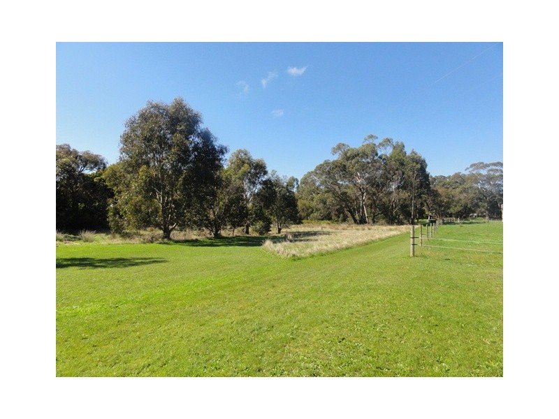 152 Fullers Rd, Foster VIC 3960