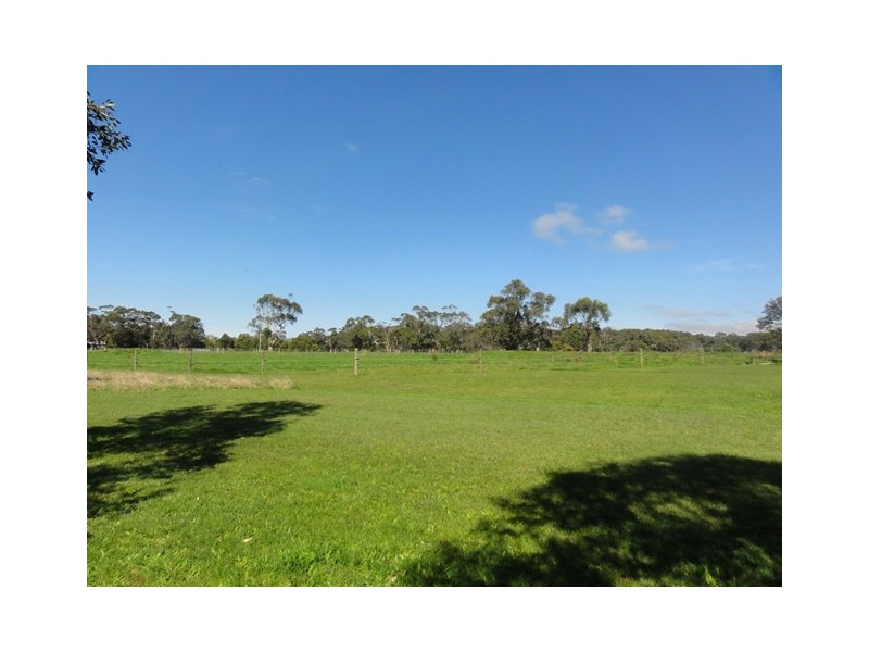 152 Fullers Rd, Foster VIC 3960