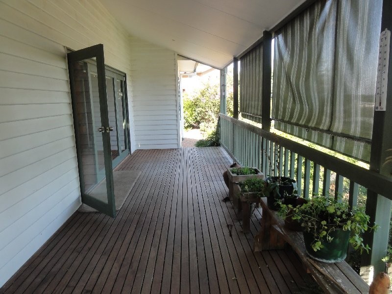 2 Waratah Ave, Waratah Bay VIC 3959