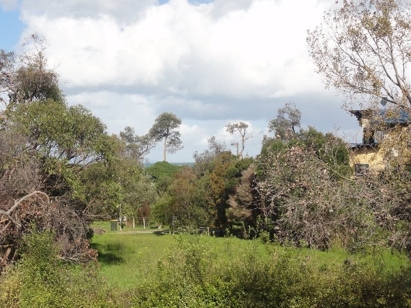 2 Waratah Ave, Waratah Bay VIC 3959