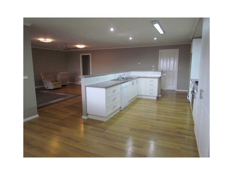 30 Munro Street, Warragul VIC 3820