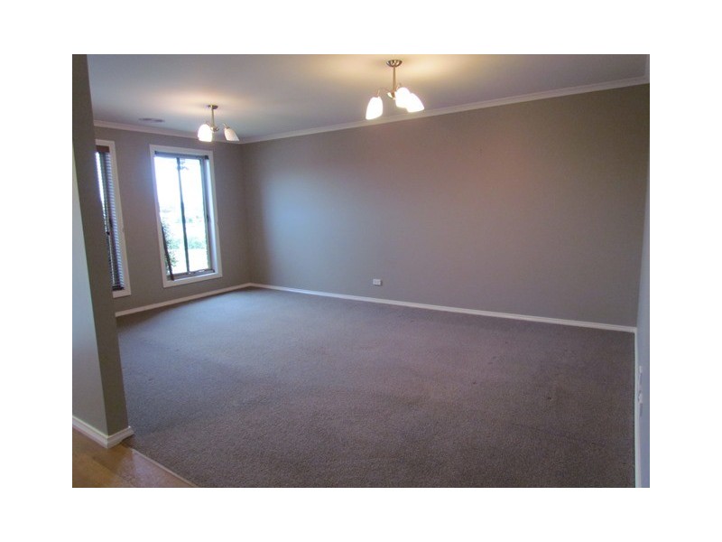 30 Munro Street, Warragul VIC 3820