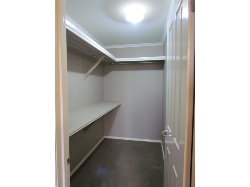 30 Munro Street, Warragul VIC 3820