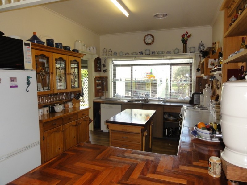 48 The Boulevard, Sandy Point VIC 3959