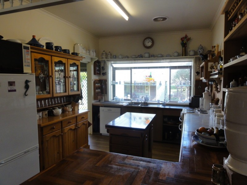 48 The Boulevard, Sandy Point VIC 3959