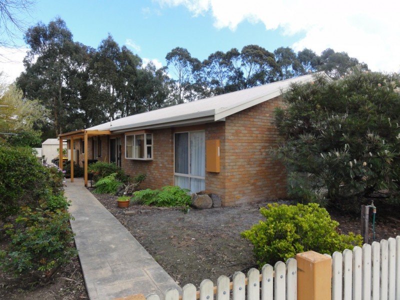 72 Station Road, Foster VIC 3960
