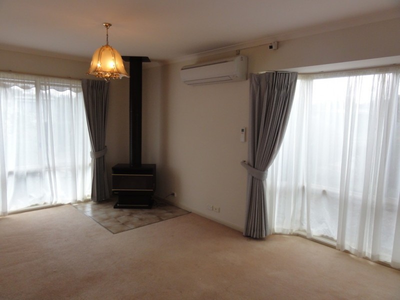 72 Station Road, Foster VIC 3960