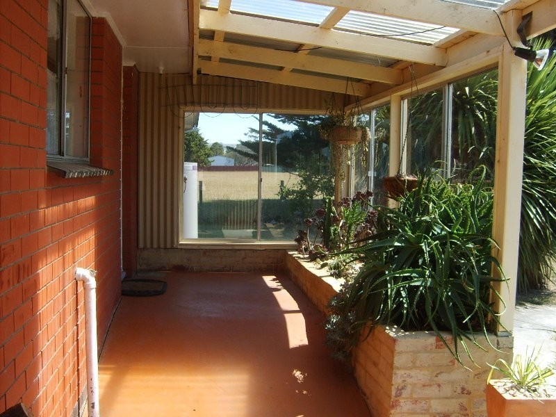25 Fullers Road, Foster VIC 3960