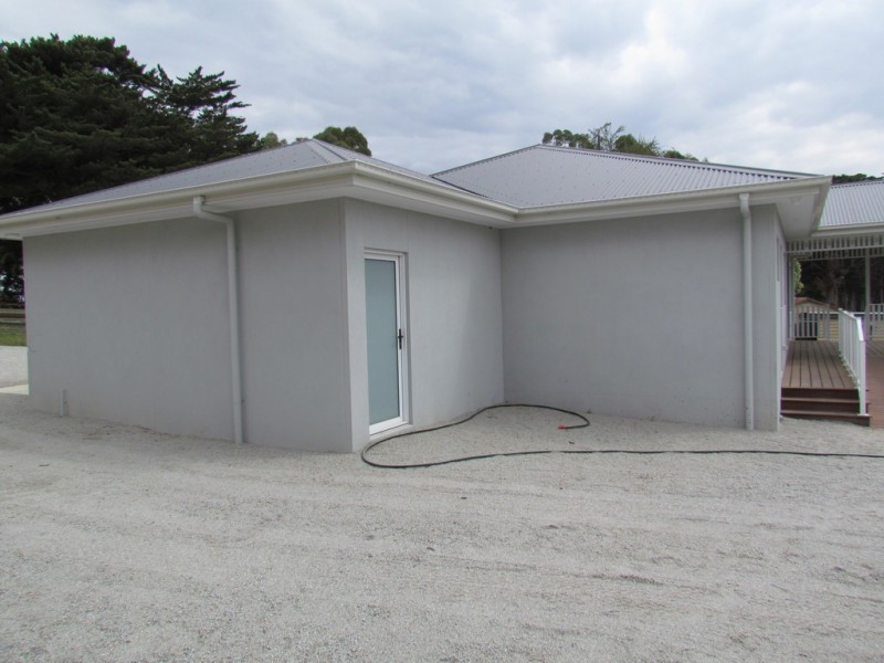 415 Lardner Road, Warragul West VIC 3821