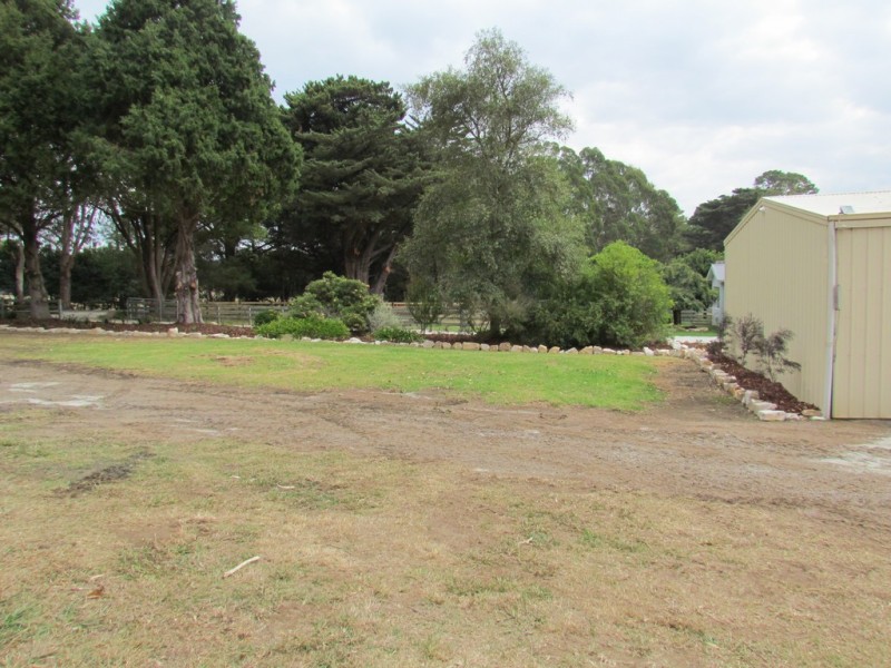 415 Lardner Road, Warragul West VIC 3821