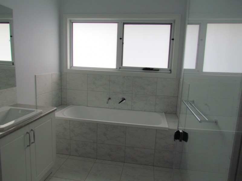 415 Lardner Road, Warragul West VIC 3821