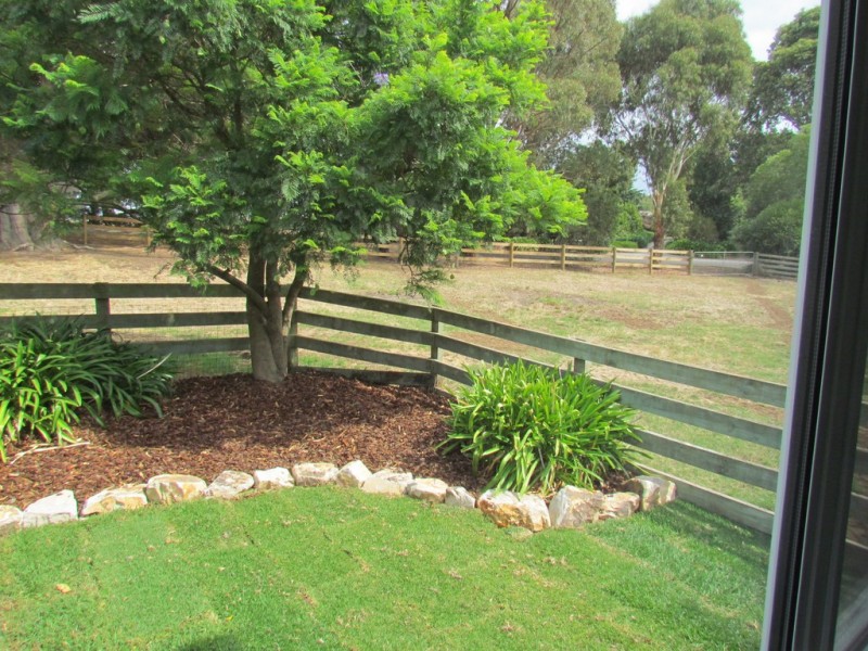 415 Lardner Road, Warragul West VIC 3821