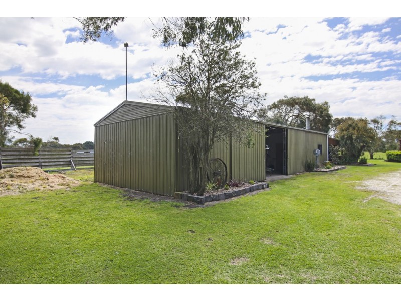 65 Sandy Point Road, Sandy Point VIC 3959