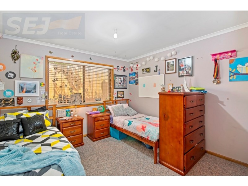 10 Royston Street, Meeniyan VIC 3956