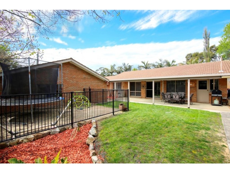 10 Royston Street, Meeniyan VIC 3956