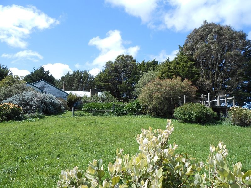 25 ARNUPS ROAD, Foster VIC 3960