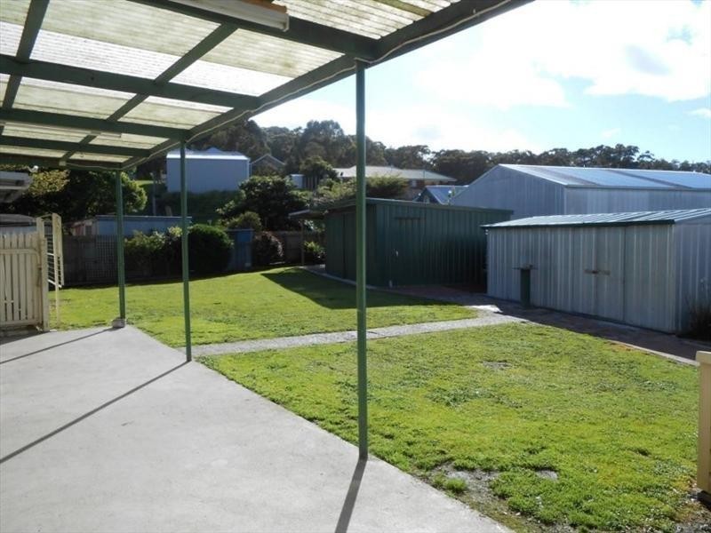 8 Bruce Crt, Foster VIC 3960