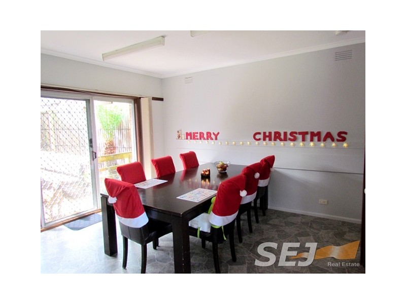 16 Sinclair Street, Warragul VIC 3820