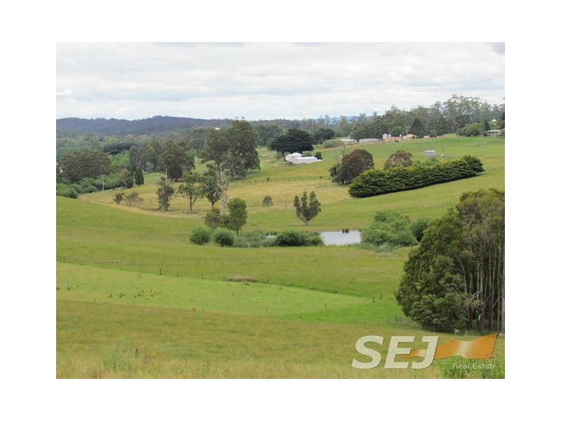 51 + 135 Sheffield Rd, Neerim South VIC 3831