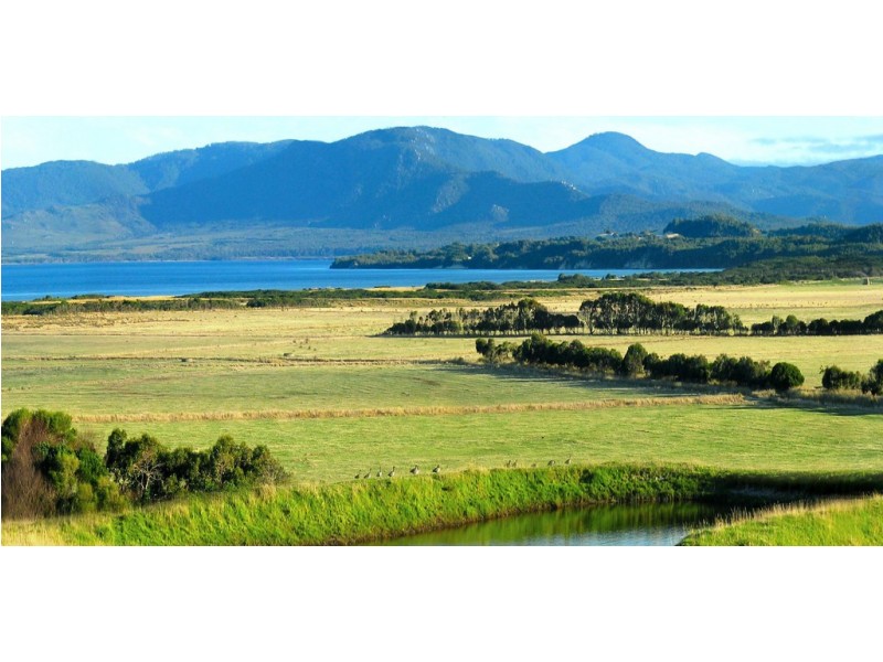 114 Foley Rd, Yanakie VIC 3960