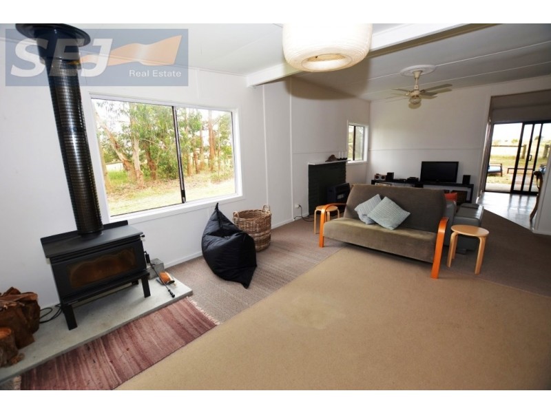 1645 Buffalo – Waratah Rd, Walkerville VIC 3956