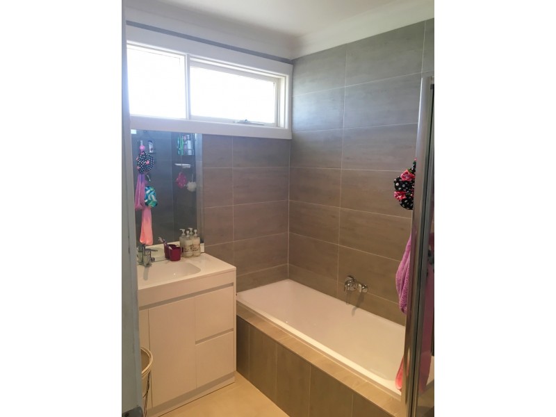 13 Keane St, Port Welshpool VIC 3965