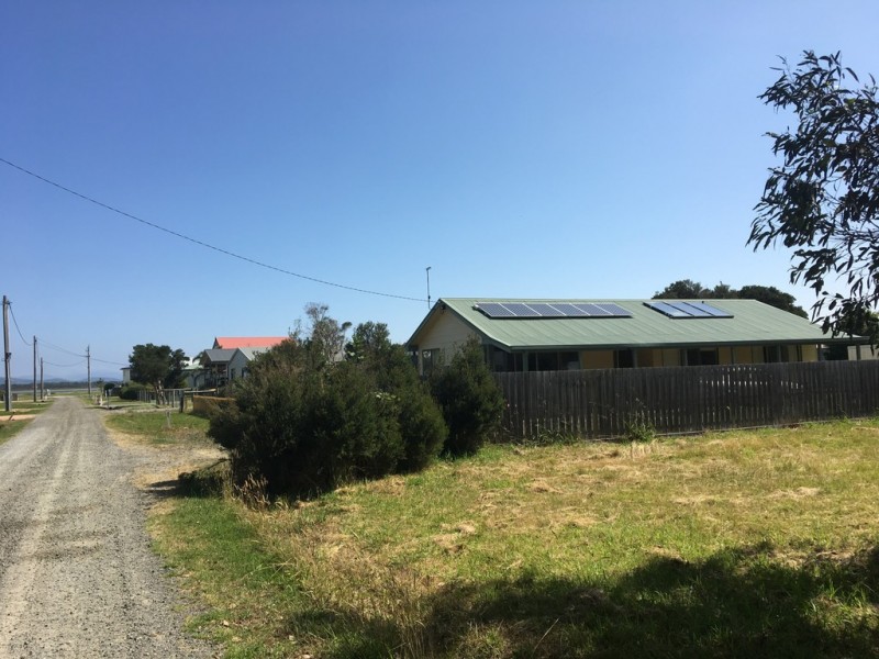 13 Keane St, Port Welshpool VIC 3965