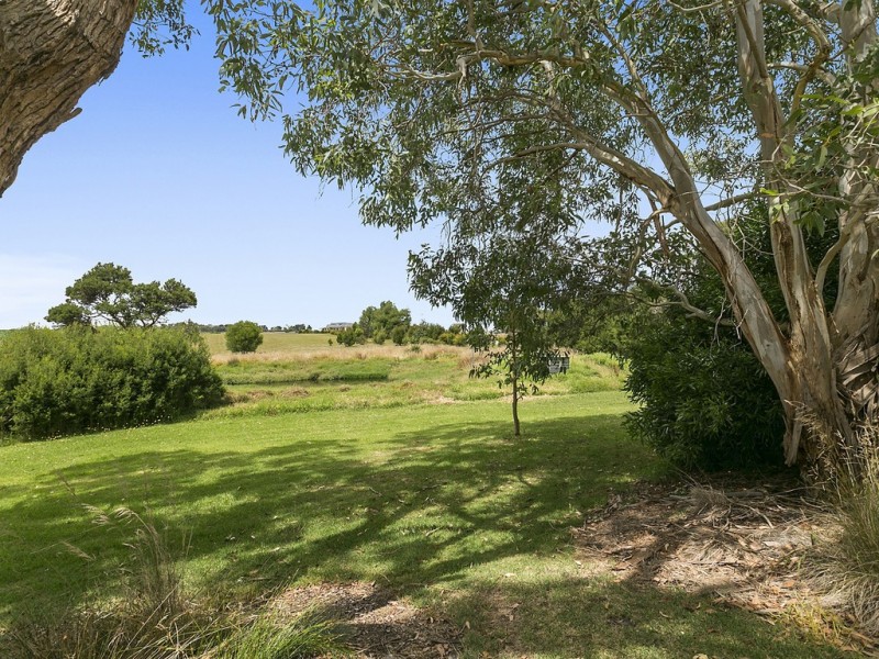 65 Landing Road, Foster VIC 3960