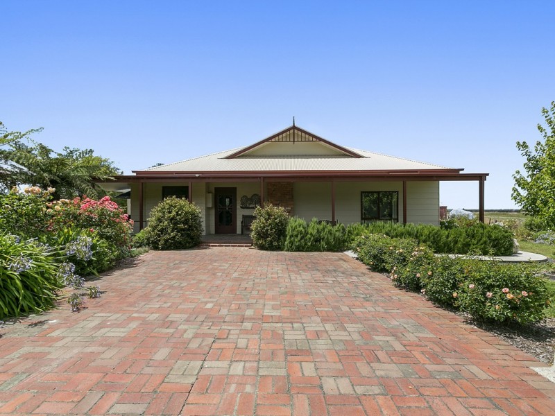 65 Landing Road, Foster VIC 3960