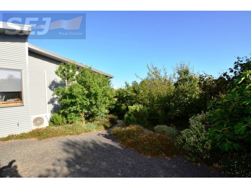 2855 Grand Ridge Road, Hallston VIC 3953