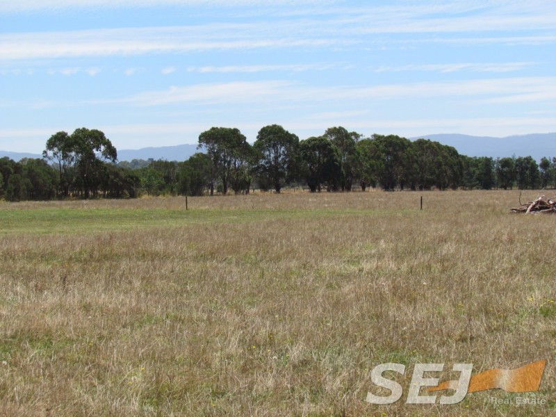 97 Evans Road, Bunyip VIC 3815