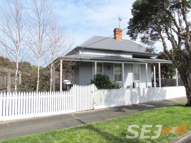 2 Mervyn Street, Moe VIC 3825