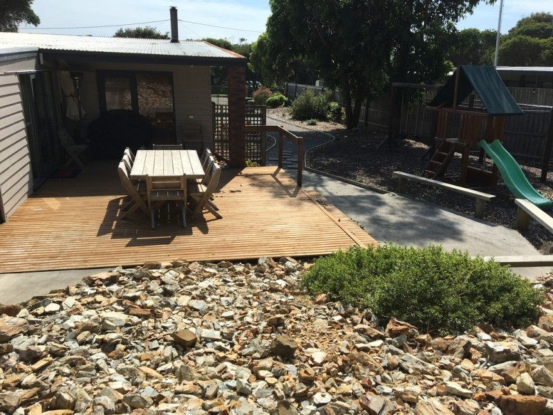 4 Graeme Grove, Sandy Point VIC 3959