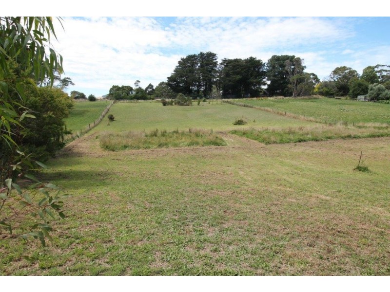 75 Old Waratah Rd, Fish Creek VIC 3959