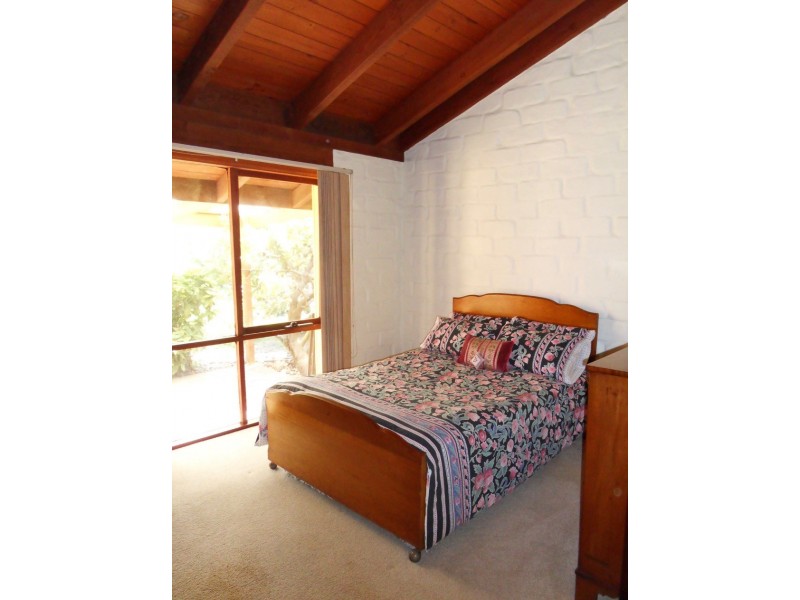 1/5 Gibbs St, Foster VIC 3960