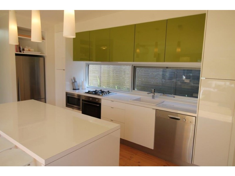 23 Acacia St, Sandy Point VIC 3959